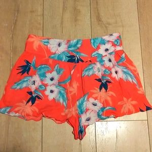 American Eagle Pink Floral Shorts - Size Large